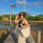 Joana Cruz Instagram - Obrigada Angola por me deixares pisar a tua terra, apreciar as tuas paisagens, mergulhar no teu mar e saborear a tua comida, ver o teu artesanato, a tua música 💛 Obrigada Mara pela incansável organização da tour e amizade! Obrigada Cristina e à @minhacasa19 ! Obrigada às amigas pela companhia 💛 Luanda, Lubango e Namibe ficaram ainda mais bonitos com vocês 💛 #luanda #lubango #namibe #angola #minhacasa19 #girls #vacation #africa