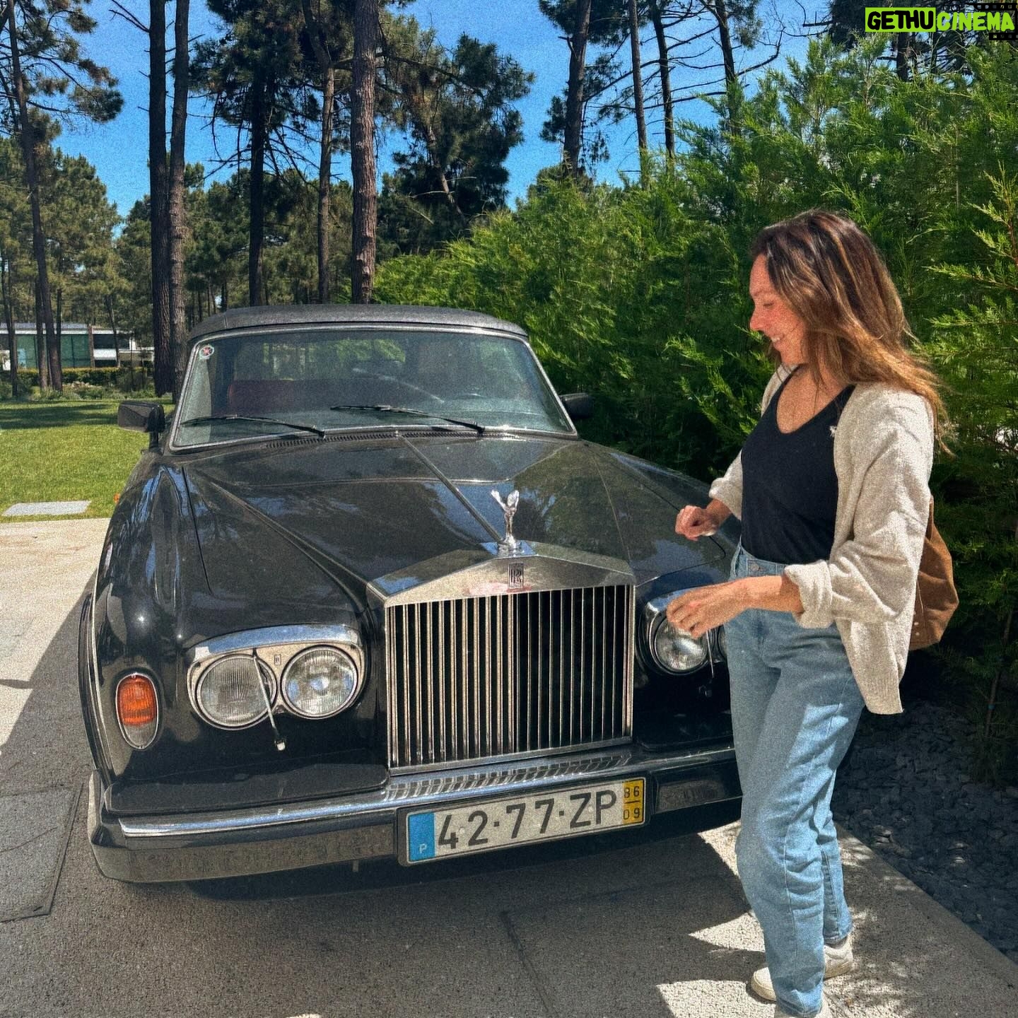 Joana Machado Madeira - 3 Likes - Feliz a fazer cinema. Já não me consigo imaginar noutra coisa sem ser no mundo do cinema. Como me disse um amigo meu, as famílias encontram-se sempre ❤️ e ainda bem!