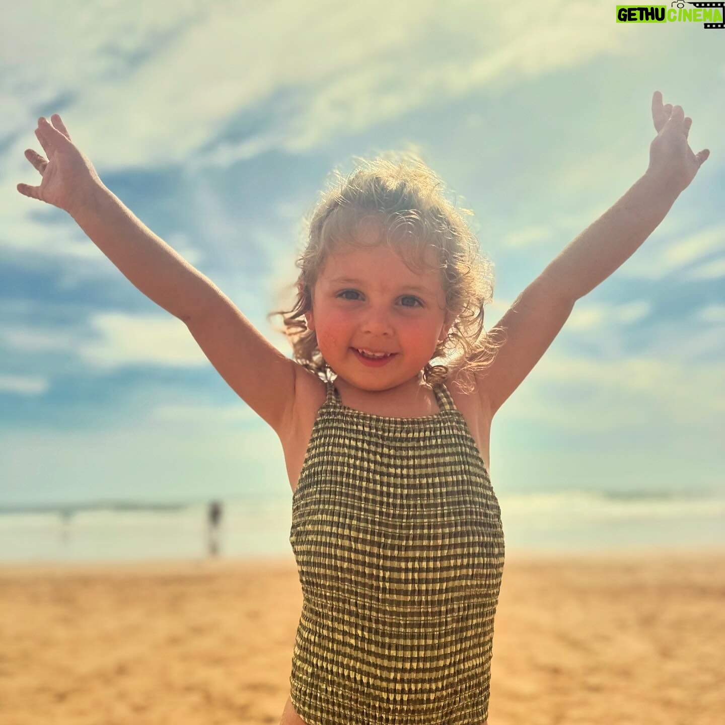 Joana Machado Madeira Instagram - Parabéns à rebelde Carolina ❤️ 3 anos da mais nova 🥰