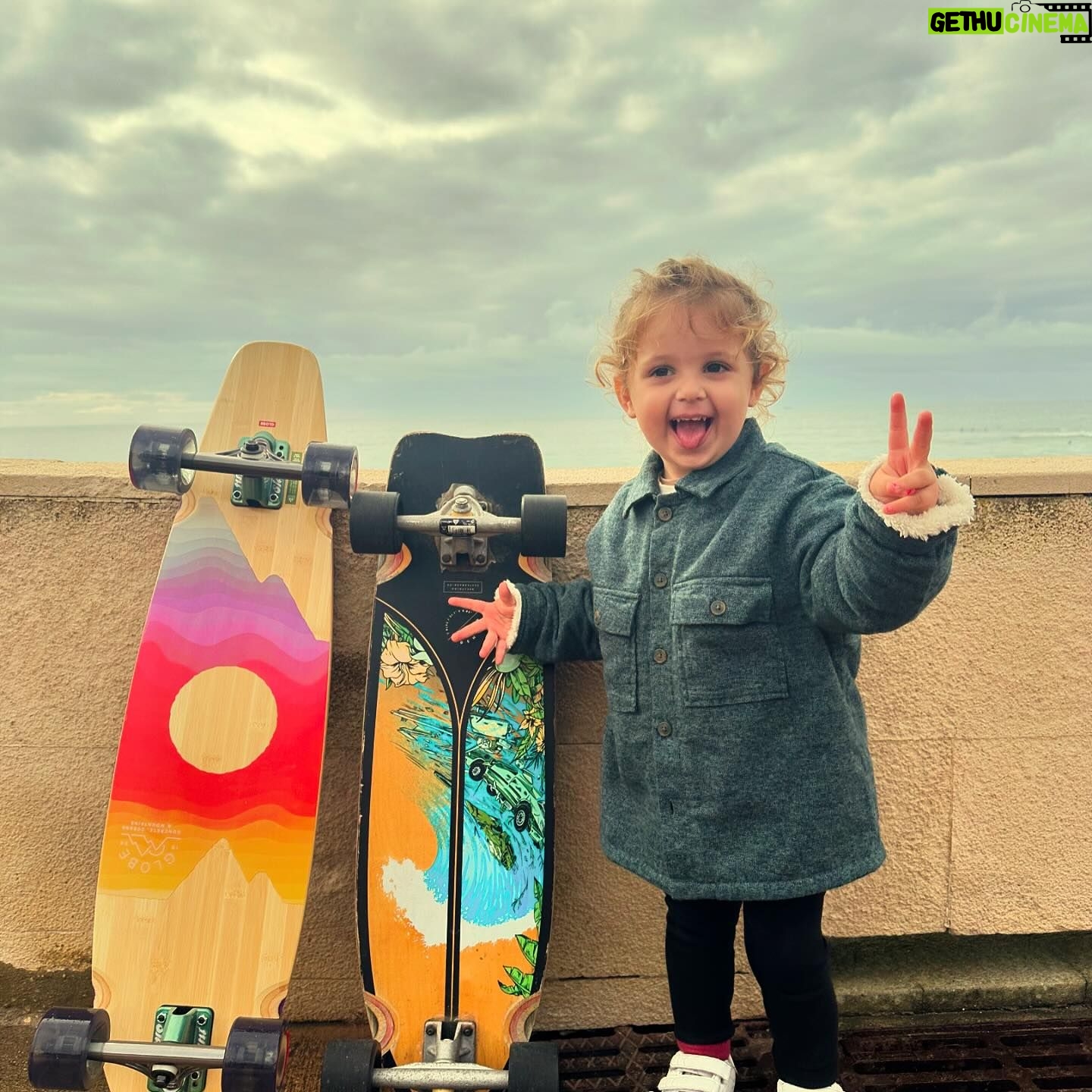 Joana Machado Madeira Instagram - Parabéns à rebelde Carolina ❤️ 3 anos da mais nova 🥰