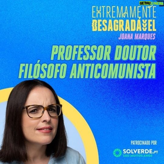 Joana Marques Instagram - Joana Marques traz um filósofo que não é racista, nem homofóbico nem misógino. Só não gosta de negros, gays e mulheres. Não perca o Extremamente Desagradável de segunda a sexta às 8h15 na Renascença ou a qualquer hora em podcast, no YouTube e em rr.pt @joanamarquespic @ineslopesgoncalves @paginadaanagalvao @solverde.pt #AsTrêsdaManhã #ExtremamenteDesagradável #Renascença