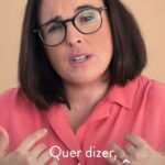 Joana Marques Instagram - Um português, um inglês e um francês entram num bar… das duas, uma: ou é uma anedota ou é só um pretexto para brindarem com @amarguinha.pt #pub