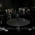 Joanna Instagram - Joanna (@cantorajoanna) comemora 45 anos de carreira, a cantora passará por Portugal para dois concertos, nos dias (15) e (16) de novembro, no Sagres Campo Pequeno (@sagrescampopequeno), em Lisboa, e na Super Bock Arena (@superbockarena), no Porto. A sua sólida carreira faz de Joanna uma das cantoras brasileiras de maior sucesso, tanto no Brasil quanto em todos os países de língua portuguesa e hispânica. Desde a sua estreia, em 1979, Joanna optou por cantar e compor nas suas mais variadas tendências, mas foi sempre o seu canto romântico que mais se destacou. “Nascente”, seu primeiro LP, levou ao público clássicos da música romântica brasileira, tendo vendido 80 mil cópias. Esta linha de trabalho, um romântico rebuscado e profundo, foi seguida nos álbuns seguintes: todos eles vencedores de discos de ouro e platina. #mpb #cantorajoannaoficial #joanna #news #culture #m80 #likeforlikes #tour