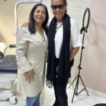 Joanna Instagram - Quem aqui gosta de se cuidar? Depois de muito procurar encontrei uma profissional incrível, que consegue me deixar bonita de uma forma muito natural. Obrigada @drasandrafigueiredo ! Seu trabalho é delicado, primoroso. Recomendo! @drasandrafigueiredo @sandrafigueiredoinstituto