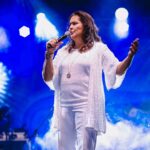 Joanna Instagram - Obrigada, União dos Palmares, foi lindo! 🌹🎶 #Joanna #CantoraJoanna #mpb #music #musica