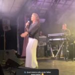 Joanna Instagram - Quinta de #tbt para relembrar esse showzaço que foi da @cantorajoanna no GIRO CULTURAL no Teatro Mário Lago!! 🎤✌️ 🔹Siga as nossas redes sociais e fique por dentro de toda programação!! @funarj