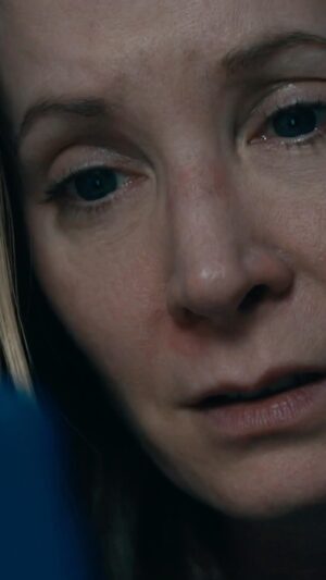 Joanne Froggatt Instagram - “You can’t promise us you won’t die.” 

Abbey has a tough conversation with her son Tommy over the phone 📱 

Watch the final episode of #Breathtaking tonight at 9pm on ITV1, or stream free on ITVX