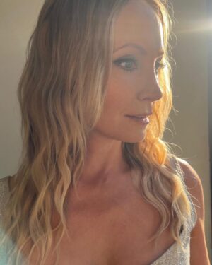 Joanne Froggatt Instagram - Last night for the launch of @manoloblahnik The Craft @xydrobe A gorgeous experience. 🩶