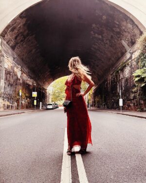 Joanne Froggatt Instagram - Looking back on 2022 with lots of love and gratitude. Ready for 2023! Can not wait to bring in the new year! Come on 2023, let’s make it a good one!!!! 🤞❤️🤞❤️