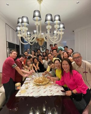 Joanne Peh Instagram - I hosted an epic (see last pic) “ZGM” dinner on the last day of CNY with @qiyuwu!  Thanks to @chilliapicatering for catering to my guests’ various dietary restrictions and ensuring they had a sumptuous and delicious food selection to close the new year.

As we sent the last guests off in the morning, and I fell into bed at 5.30 am, I thought about all who came through our doors and those who couldn’t make it. My heart is grateful. They have blessed our family with love, kindness, friendship, generosity and grace. Thank you all so much! 

I wish everyone a year of love and harmony! 元宵节快乐! 🏮🍡🧧

Ps: do u know what ZGM stands for?