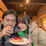 Joanne Peh Instagram - At this stage of our lives, spending time alone, whether watching the beautiful scenery in silence, deep in conversation, or just being silly, is the best way to connect and feel loved. May this Valentine’s Day be one where you spend quality time with your beloved! ♥️ Happy Valentine’s Day! #throwback #10anniversary