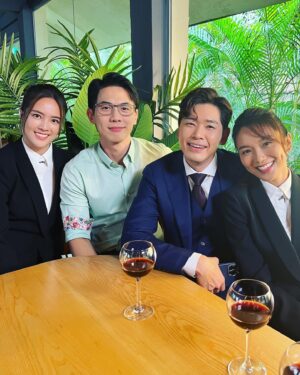 Joanne Peh Instagram - “SHERO” a year on. It was a beautiful gathering on the last day of CNY, catching up and congratulating one another for how far we have all come since then. This time last year, we were making “SHERO”, which was exceptionally memorable. The training to be a bodyguard, filming in Canberra, fighting with a ponytail that had nine pieces of hair extensions in it…

Summarising the experience in 10 pictures on IG was challenging because it felt like a lifetime for me. A long, gruelling search for sister @carriewst, a roller coaster love-hate romance with my client @romeotan, a painful rejection from my best friend @nickk_teo and a wary relationship with my sister’s mentee  @tayying_.
 
It’s a joy to have worked with all of you on this project! Here’s to another year of celebrations, and may all your dreams come true! ♥️♥️♥️♥️

#mediacorpshero #zgmdinner #joannepeh