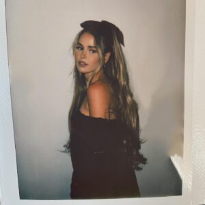 Jocelyn Hudon Instagram - 🎀🖤🎀