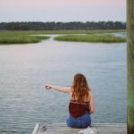 Jocelyn Shelfo Instagram - Tried to make a new friend 🐬 Can always count on @juliannagraceelam to capture the good moments :)