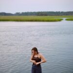 Jocelyn Shelfo Instagram - Tried to make a new friend 🐬 Can always count on @juliannagraceelam to capture the good moments :)