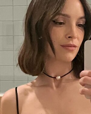 Jodi Balfour Instagram - In her black era, I guess. @glaad for Ted!🥇Before & after? (extra extra for that gd eyeliner!)
