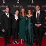 Jodi Benson Instagram - Wingfeather Saga Premiere Season 2 Franklin, TN @thefactoryatfranklin We had such a wonderful celebration with our creative team, cast & producers! So thankful to be part of this wonderful series💛 @wingfeathersaga @angelstudios_inc