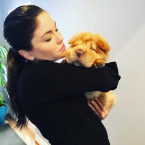Jodi Lyn O'Keefe Instagram - I made a new friend today. @hellopillsbury She is the squishiest loveliest chompiest snuggliest kissiest bear ever.