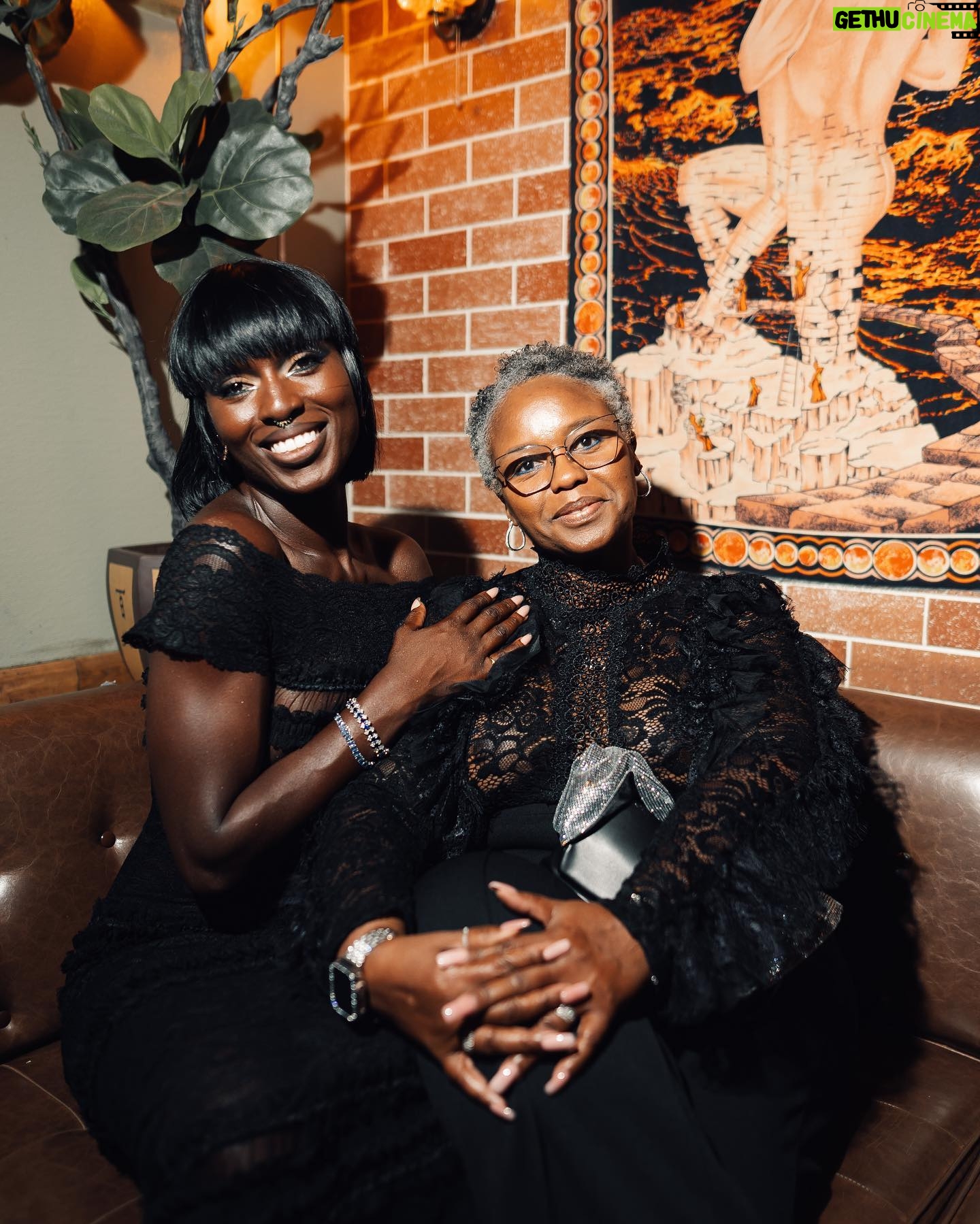 Jodie Turner-Smith Instagram - as i embark on another new year, i can’t help but meditate on love and it’s many manifestations…. love is not some lofty unattainable thing. love is a gesture, a look, an intention. love is community. love is showing up. thank you to all of you who showed up for me this week in new york— in spirit and in the flesh. i don’t take any of this for granted, and most of all, i don’t take any of you for granted. ✨✨✨✨✨✨✨✨✨✨ special thank you to @thelucbrinker @wilbur__gonzalez @twomanagement and to my vintage angel @yaelquint for popping up out of nowhere and styling me in archival lewks so i could celebrate while also being a sustainable queen 💅🏿 photos: @tiziano.raw