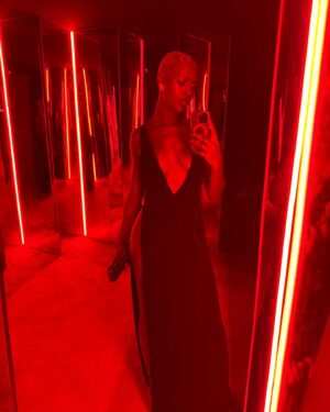 Jodie Turner-Smith Instagram - moisturised . blessed . highly favoured . 
🖤🍫🍯🤎

this gown has made its way to the top of my list as my favourite i have ever worn!!! thank you @sabatods and the entire team over @gucci for making me feel so sexy and so SUPPORTED. i love you guys forever!!!! 

thank you to my love @charlottetilbury for sending  @kelechisart to touch my face and give me the most incredible @charlottetilburyskincare chocolate beat!!!!!!!! 

my angel @marcialuvlocks, the hair was everything and so are you!!! 

& of course, to my boys @waymanandmicah LET’S NEVER STOP ❤️‍🔥❤️‍🔥❤️‍🔥🥹🥹🥹

full of gratitude for this life and for the opportunity to be in rooms like this and have experiences like these. 
in case you couldn’t tell— i am having so much fun!!! 
#HappyToBeHere