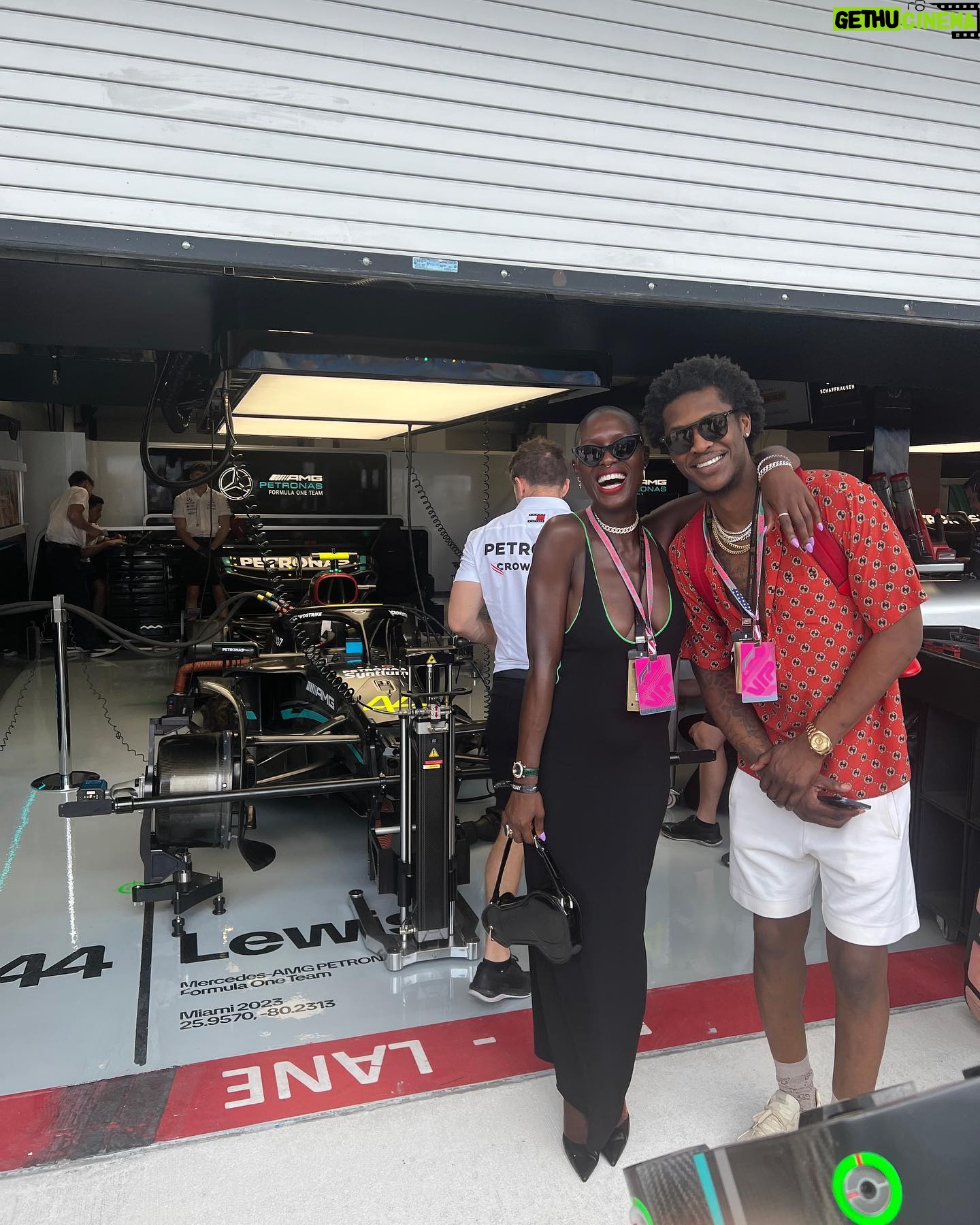 Jodie Turner-Smith Instagram - thank you so much @ritzcarltonsouthbeach for hosting my brother and me at our very first formula one race! so much respect for these drivers and the courage, athleticism, & intelligence that’s required to compete in these races!!! and special thanks to @mercedesamgf1 and my favourite driver, the legendary @lewishamilton ❤️🔥 im officially an f1 girl now— see you in vegas, @ritzcarlton?! #RCMemories #RitzCarlton