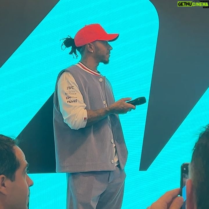 Jodie Turner-Smith Instagram - thank you so much @ritzcarltonsouthbeach for hosting my brother and me at our very first formula one race! so much respect for these drivers and the courage, athleticism, & intelligence that’s required to compete in these races!!! and special thanks to @mercedesamgf1 and my favourite driver, the legendary @lewishamilton ❤️🔥 im officially an f1 girl now— see you in vegas, @ritzcarlton?! #RCMemories #RitzCarlton