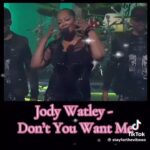 Jody Watley Instagram - #FlashbackFriday 2018 Bringing that Wattage energy to a Jody Watley classic at 8 A.M. Los Angeles Morning TV Concert Series. Reposting from another platform where I was tagged/ mentioned 🎶❤️ 💃🏾🎤 JodyWatley #livemusic