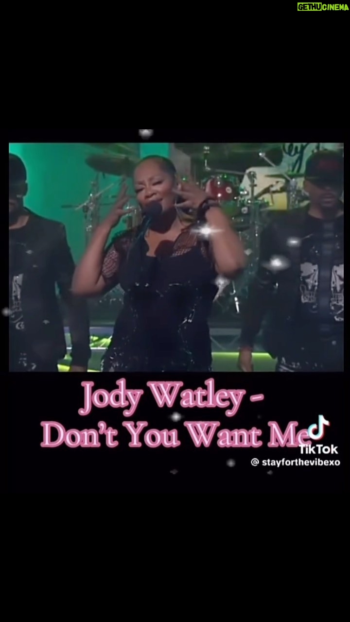 Jody Watley Instagram - #FlashbackFriday 2018 Bringing that Wattage energy to a Jody Watley classic at 8 A.M. Los Angeles Morning TV Concert Series. Reposting from another platform where I was tagged/ mentioned πΆβ€οΈ ππΎπ€ JodyWatley #livemusic