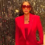 Jody Watley Instagram - Just before my entrance- Ready to bring the good vibes and red hot Wattage on Tamron Hall Show today!! ❤️❤️‍🔥🔥✨ More to come | Interview performance “EVERLASTING” Alex Di Ciò @jus_groove mix -such amazing energy from everyone! Wattage ✨⚡️ #JodyWatley #TamronHallShow #TamronHall #music #fashion #style #grammywinner #singersongwriter #perseverance #everlasting #inspiration