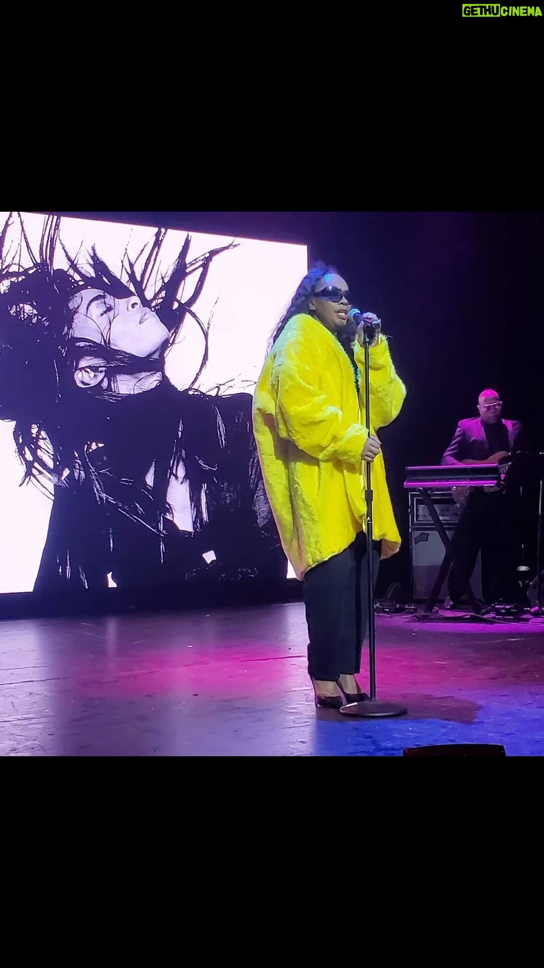Jody Watley - 3 Likes - Wattage ⚡️🌟
📸 by Environtology
4.27.24
Live & Up Close Theater
Sycuan Resort & Casino 🎰 🎶-the week went by so quickly! Great night, concert and Saturday night experience.
#jodywatley #concert #livemusic #saturdayvibes #rnb #dancemusic #everlasting