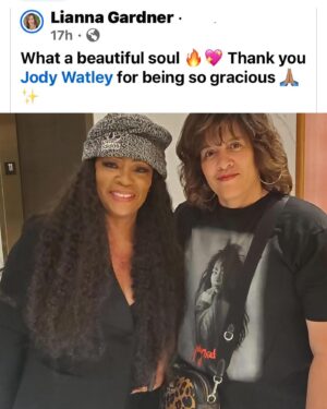 Jody Watley Instagram - About last night @sycuan_casinoresort  love these impromptu moments! Fantastic concert and Saturday night experience! 

Scenario:: In the elevator with security after the show at Sycuan escorting me back to my suite and Lianna  and her husband get on midway up thinking it was going down - they step on .. she’s smiling.. her husband is smiling .. 

I say “nice t-shirt” 😘 - she smiles and says “Jody Watley, I love you, loved the concert and was hoping I could meet you - I smile and say “Here I am! 

The universe is always listening!” She asked for a hug 🤗- I oblige of course🤗❤️

.. then stepping off on my floor she politely asked for a photo to which I replied “Of course!” 
This is the photo and moment-though her husband was nervous and struggled with pass code and front view😫 “Oh wait that’s me..” lol He got it right in the end 😘
❤️😁😁📲

#music #love #appreciation #gratitude #jodywatley