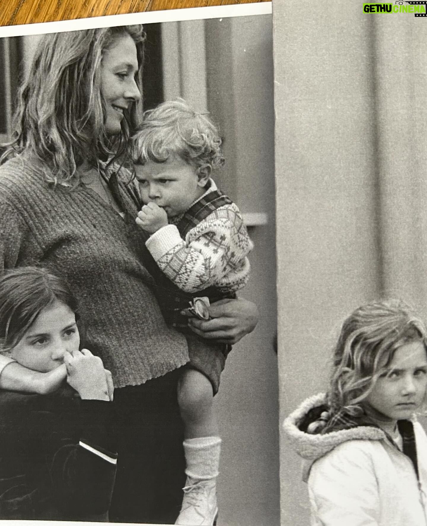 Joely Richardson - 14.4K Likes - Tasha, Ma, Carlito and little scowley face ( me). I love these photos of my ma, she looks so content naughty sensual- standing profoundly in her womanhood . She was making a film ‘La Vacanza’ ( The Holiday) in Italy - her co star Franco Nero was also her partner( and father of their boy) . I had no idea my insta would bizarrely evolve into a photo album - past present and journeys in between , but I suppose that’s actually what we all are . Like all creative endeavours it takes YOU on a journey . It’s probably the closest I ll get to putting it on paper/screen. Franco and mum still call each other most days. They met as Guinevere and Lancelot in the film ‘Camelot’ . All in all, quite a long Vacanza x #holiday#family #italy