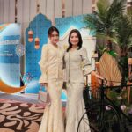 Joey Leong Instagram - twinning baju kebaya with mommy 💖 styled by @elainemakeupstylingteam @zaraks.co thank you @multimedia_entertainment for hosting the raya dinner cause we had a gooood time gathering up ♡ @mixue_michelleyim @sheksau looking bright as usual! love the second photo with bubbly moments captured