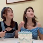 Joey Leong Instagram – Happy Birthday & Happy Mothers’ Day ♡
Thank you for everything, mommy

I’m truly blessed and grateful to see you so 
sporty, healthy and beautiful at this age ✨
世上最偉大的人就在我身旁
謝謝您用一生守護我 我好愛您
曾今現在未來
我都在 🤍 

Love you mom