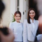 Joey Leong Instagram - 《名門》開鏡儀式 感謝媒體親臨 在演藝圈成長 還真累積了不少“爹地媽咪” 這次的父母是從電視機裡跑出來的 米雪姐 石修哥 榮幸！才拍攝了幾天就已經收穫不少 有機會再分享✨ 特別想提及開鏡前的讀稿環節 有機會跟編劇深入解剖和創造角色 跟眾演員釐清背景和走向 聽導演說大方向 整個過程就能看出劇組的用心 謝謝Astro · 李治成老師 Multimedia · Datuk Steven Datin Vince CheeAng 導演Simon Long 與年輕有為的編劇們 少不了鎮壓全場的專業前輩演員 米雪姐 石修哥 邵平哥 有您們領隊 相信中文原創劇 《名門》 會好❤️ 新角色 #Clara李靖慧 花了點時間刻畫 現在挺懂她 #名門 #TheGreatResonance #AstroOriginals #MultimediaFilmProductions #Astro中文原创电视剧