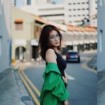Joey Leong Instagram – there are days I just wanna let the messy hair 
flows the way it wants – let the sleepy yet functional 
eyes linger a little longer – let the feet guides me 
to places I did not plan to

letting go of the need for control

when you’re not forcing,
you’ll see better ♡