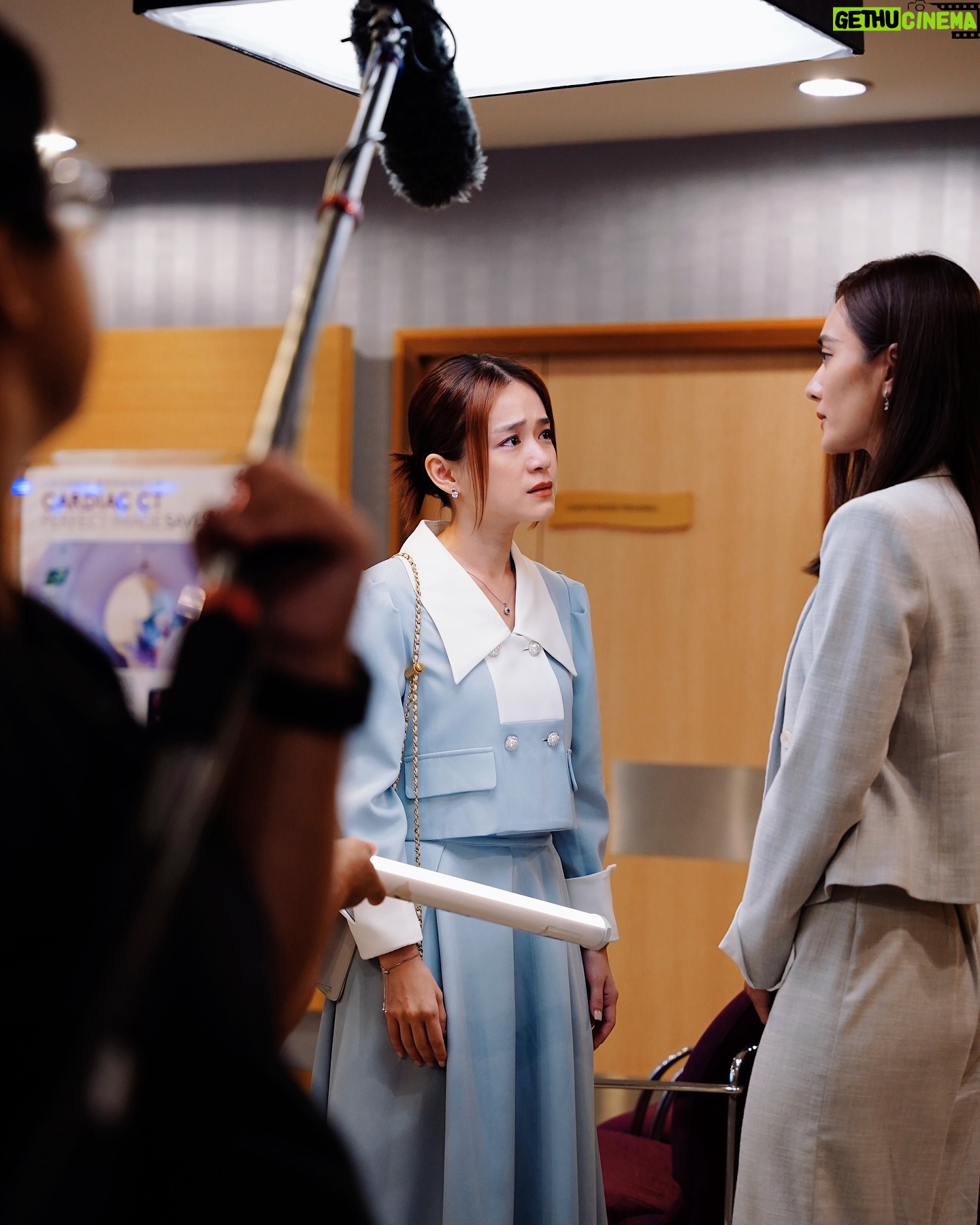 Joey Leong Instagram - how my daily life looks like the past month 🎥 it’s been a roller coaster of emotions — but collaborating with veteran actors has infused each day with excitement and learning opportunities, adding so much new sparks and fun along the way ♡ can’t wait to tell you more about Clara, the middle child in the family with limited affection and attention #Clara李靖慧 #名门 #AstroOriginals