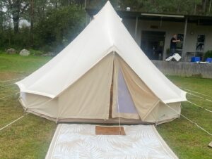 Johanna Griggs Instagram - Warning: more posts coming…  as it was my beautiful Husband’s 50th Birthday this past weekend… and a wonderful excuse for a massive celebration. We had an absolute ball… and a huge part of what made it feel so special was this incredible glamping accomodation from @goglampingaus Jayde and her beautiful family made it so special for our guests. These glamping tents are next level… everything you can possibly imagine is supplied, and then every extra luxury you never even thought of is also included. We were all blown away. Thank you so much for making our weekend so special. #notanad #notgifted #justanamazingaussiecompanykickinggoals thanks to @natty.lett for lots of the pics!