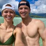 Johanna Braddy Instagram - Sand…Bar!!! 🌺🏝 . . . . . #hawaii #oahu #beach #kayak #travel