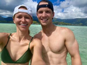 Johanna Braddy Instagram - Sand…Bar!!! 🌺🏝
.
.
.
.
.
#hawaii #oahu #beach #kayak #travel