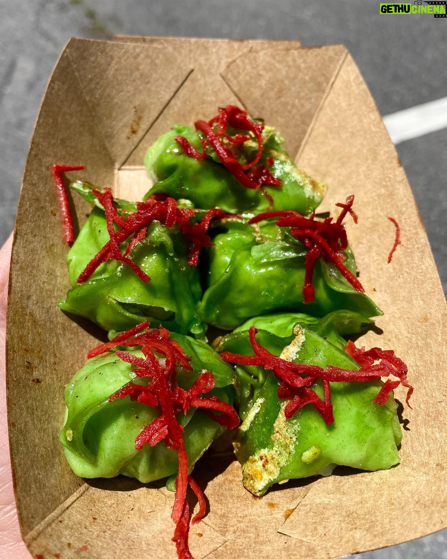 Johanna Braddy Instagram - 🌞 Day . . . . . #NYC #brooklyn #newyork #love #food #foodfestival #smorgasburg #park