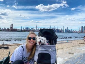 Johanna Braddy Instagram - Home for a few ♥️ #nyc 
.
.
.
.
.
#nyc #travel #love #brooklyn #newyork