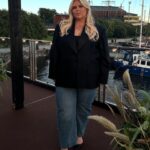 Johanna Nordström Instagram - klack & linne hos tilde 20.00 på lillfyran 💕 smink älskade @facebyf