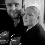 Johanna Nordström Instagram – nytt litet poddavsnitt ute till bara er!!!!! edvin har varit på ellegalan!!! folk har varit otrevliga så att säga MEN även trevliga!!! jag vill åka till albanien!!! edvin sprider teorier! osv osv
finns överallt pöss