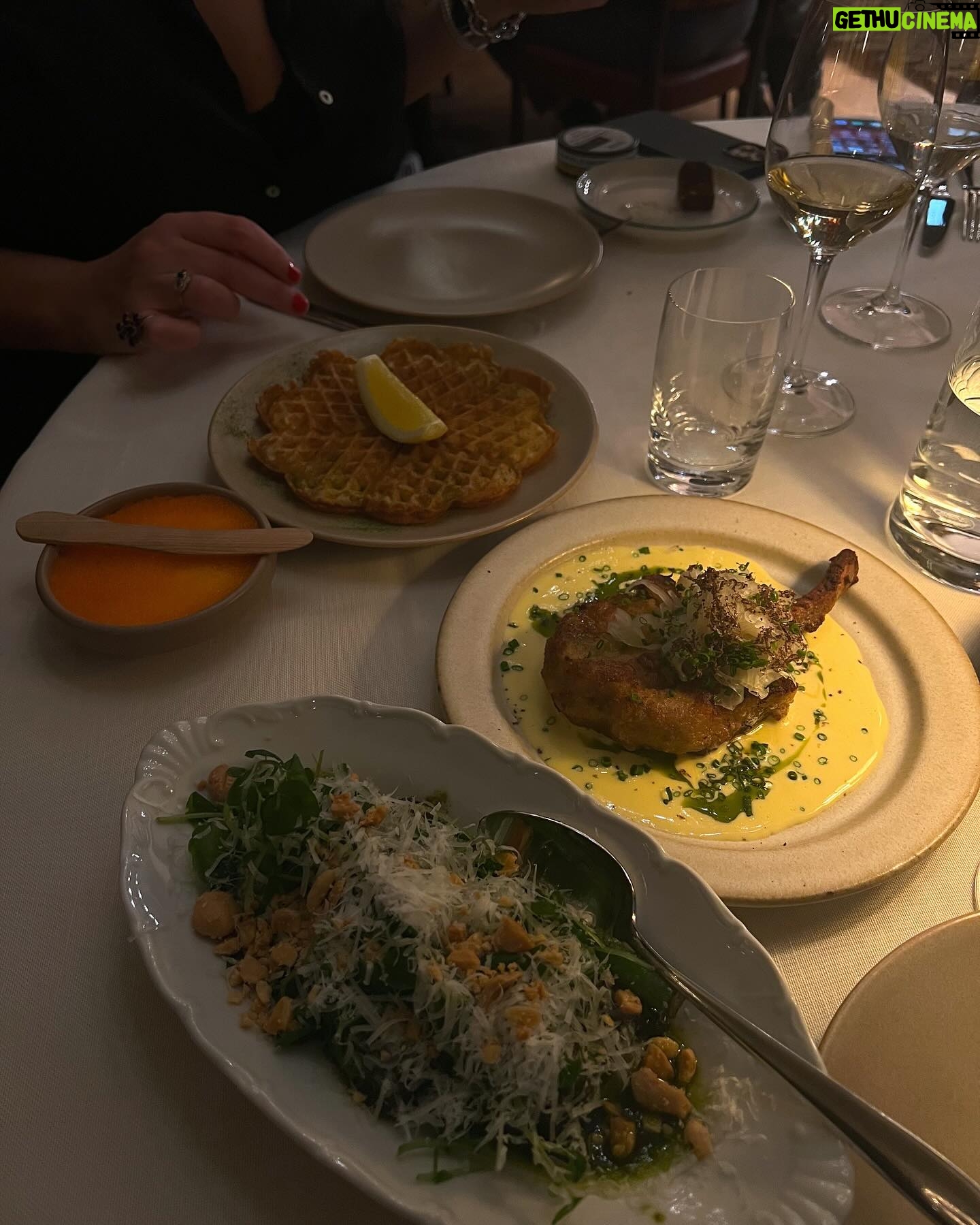 Johanna Nordström Instagram - ni e sista bilden när ni ser det här inlägget