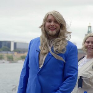 Johanna Nordström Instagram - herregud!!! vi vann årets scenshow på barncancergalan - det stora humorpriset! vi är såå glada o tacksamma! 

TACK till exakt alla som varit med och skapat showen. Extra tack till @palstrobaek som skrev manus, @fredrik_benke_rydman för regi, @annmirro som koreograferat, @stylebyseb @josefingrotenfelt för styling , @nilsmua @byemeliejonsson för smink, @erikmikaeltillman vår otroliga producent 
@ballafjang för musik.
hela ATL! evelina, sofie, my, alex, maja ❤️ 
alla dansare ❤️ 
@lindabengtzing ❤️❤️
tekniker, alla bakom, och SJÄLVKLART, tack ebba och markoolio ☺️

Utan er hade showen inte blivit av. 
FÖRLÅT om ja glömt nån, alla som varit en del av showen tack tack tack. 

PUSS O TACK!!! 

ps. bli barnsupporter ❤️