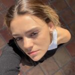 Johnna Dias-Watson Instagram - It’s fall which means you can go outside in Arizona (and stay inside in London)