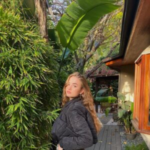 Actress Johnny Sequoyah HD Instagram Photos and Wallpapers June 2021