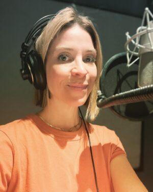 Jolie Jenkins Instagram - Some killer surprises in store for season two! 🤫 🎶 @nicktheloudhouse @nickelodeon