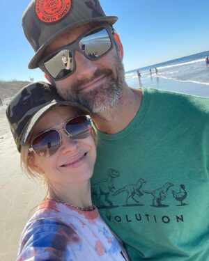Jolie Jenkins Instagram - Blue Friday! 💙 Free fresh air and two-for-one sun! 🌊 ☀️ #thankful